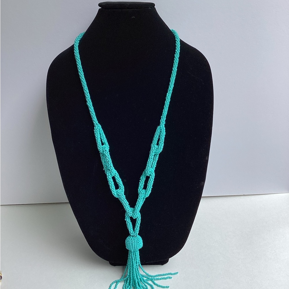 FAMILY VINTAGE STATEMENT NECKLACE